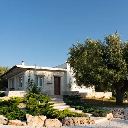 Terra D'ulivi - Piscina, Giardino, 6 Ospiti *
